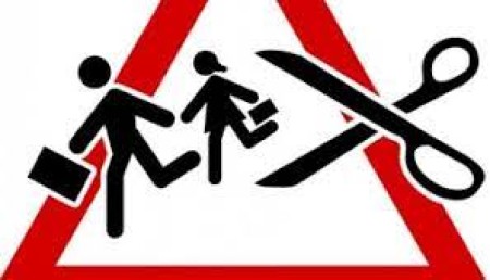 Su LinkOristano. Scuola: Regione commissariata dal Governo per il no ai tagli in Sardegna. Protesta a Roma. L'assessore Portas contesta